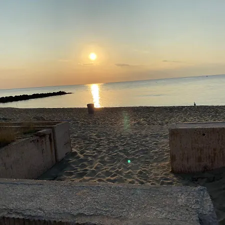 Accès Direct, Appartamento *